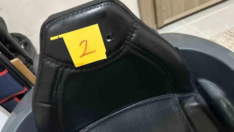 Kayseri’de Evin Penceresinden Giren Kurşun Akülü Araca İsabet Etti
