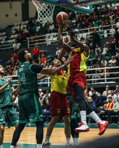 Göztepe Basketbol Evinde Farklı Kazandı Ve İkinci Sıraya Yükseldi