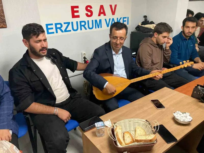 Erzurum Sosyal, İktisadi Araştırma ve Geliştirme Vakfı Başkentteki Gençleri Aynı Sofrada Buluşturdu