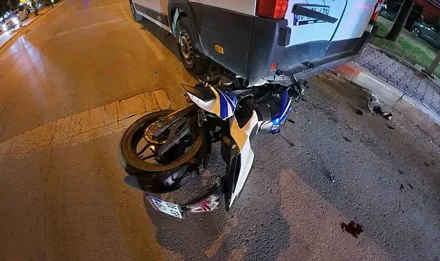 Motosiklet sürücüsünün ölümden döndüğü kaza kamerada