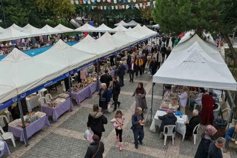 Bursa’da Kadınların Dayanışma Pazarı 21’inci Kez Kapılarını Açtı