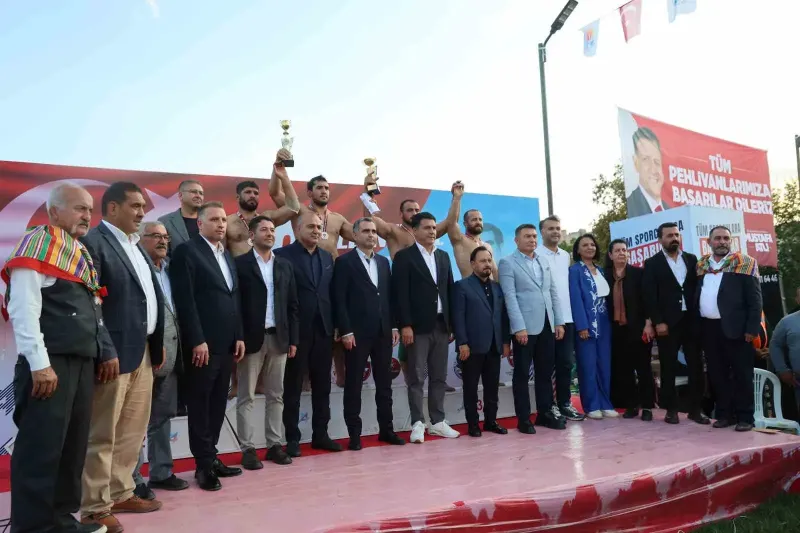 Adana Kozan Karakucak Güreşleri'nde Başpehlivanlık Efe Anıl Al'ın Oldu