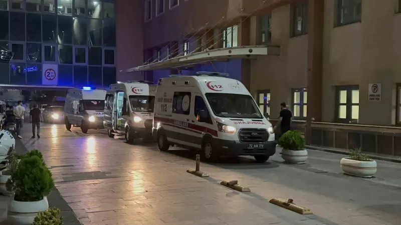 Batman'da Balkonda Halı Çırpan Kadın Sekizinci kattan Düşerek Hayatını Kaybetti