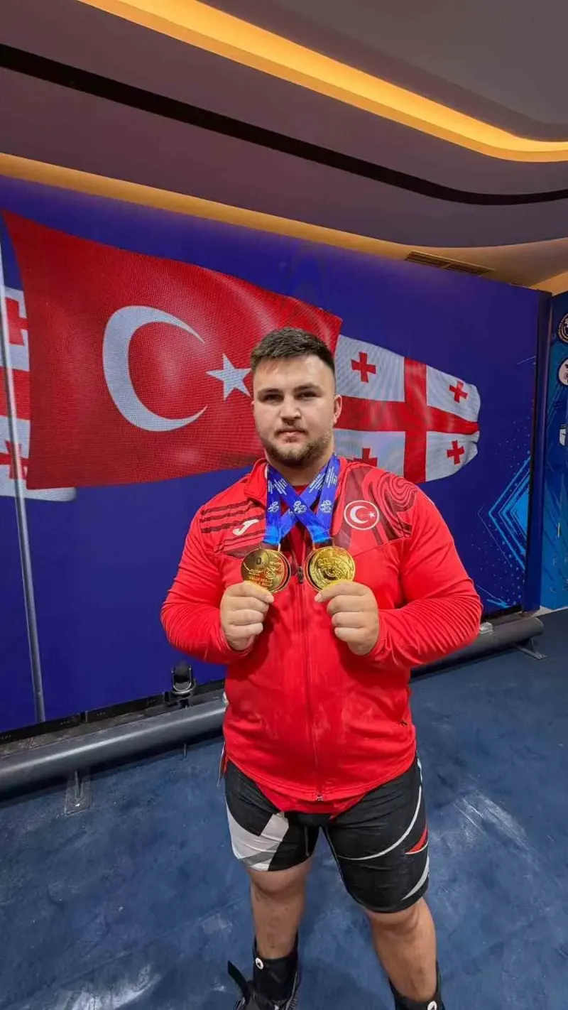 Milli Halterci Selahattin Altın Avrupa Şampiyonasında İki Altın Madalya Kazandı