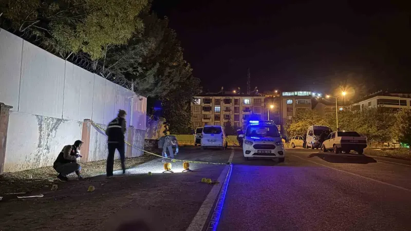 Tunceli Merkezde Alacak Kavgası Kanlı Bitti: 1 Yaralı