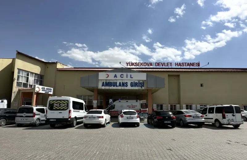 Yüksekova Devlet Hastanesi Uzman Hekim Kadrosunu Güçlendirdi