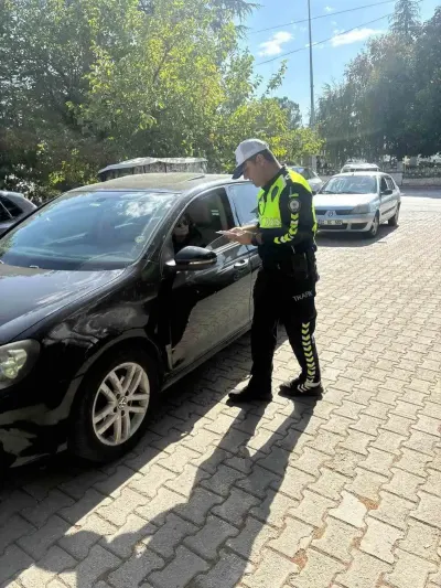 Denizli Çal İlçesinde Emniyetten Trafik Ve Dolandırıcılık Uyarısı