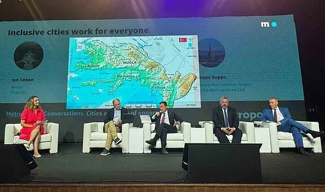 Başkan Aras Dünya Metropoller Birliği Genel Kurulu'nda konuştu