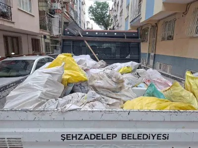 Şehzadeler Belediyesi Moloz Atıkları İçin Vatandaşları Uyardı
