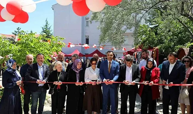 Bilecik'te el emeği ürünler beğeni topladı