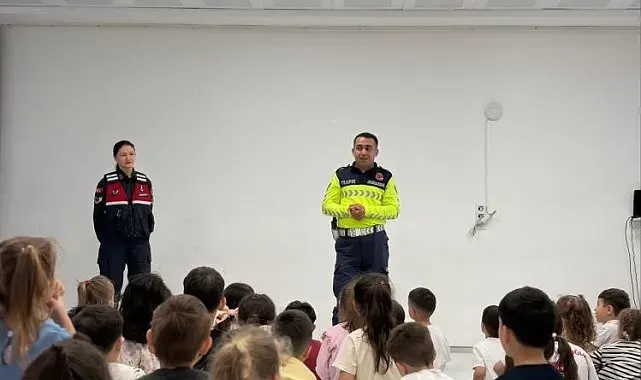 Bilecik'te öğrencilere trafik eğitimi verildi
