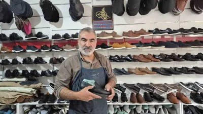 Yozgatlı Kunduracı Ali Şahin Yıllardır El İşçiliğiyle Ayakkabı Üretiyor