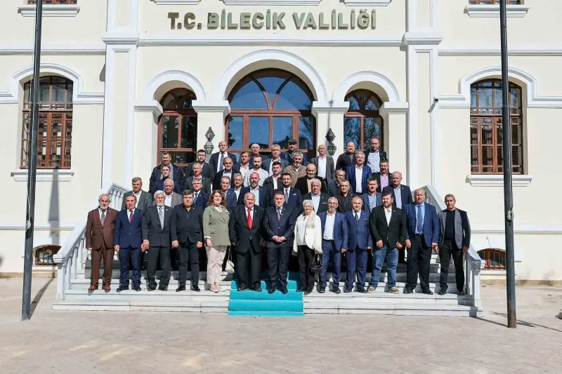 Bilecik Valisi Faik Oktay Sözer Muhtarlar Günü Kapsamında Heyeti Kabul Etti