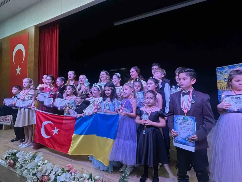 Honazlı Melisa Uluslararası Müzik Festivalinde Ödül Aldı