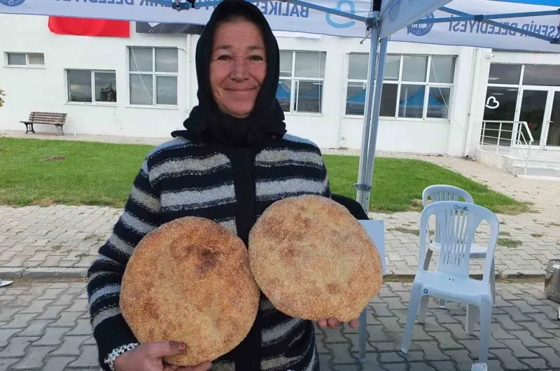 Asırlık Seferberlik Çöreği Balıkesir De Tanıtıldı