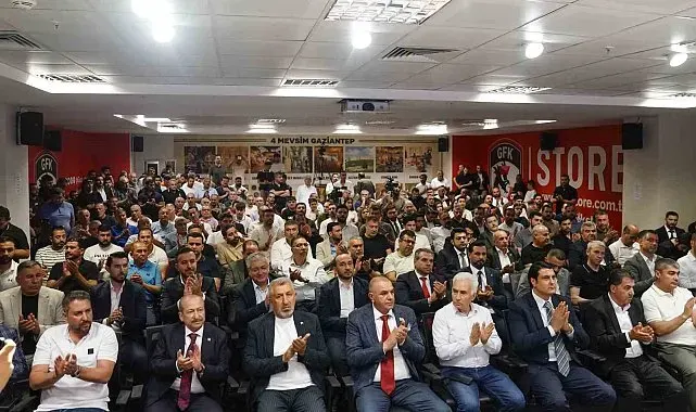 Gaziantep FK'da Başkan Memik Yılmaz güven tazeledi