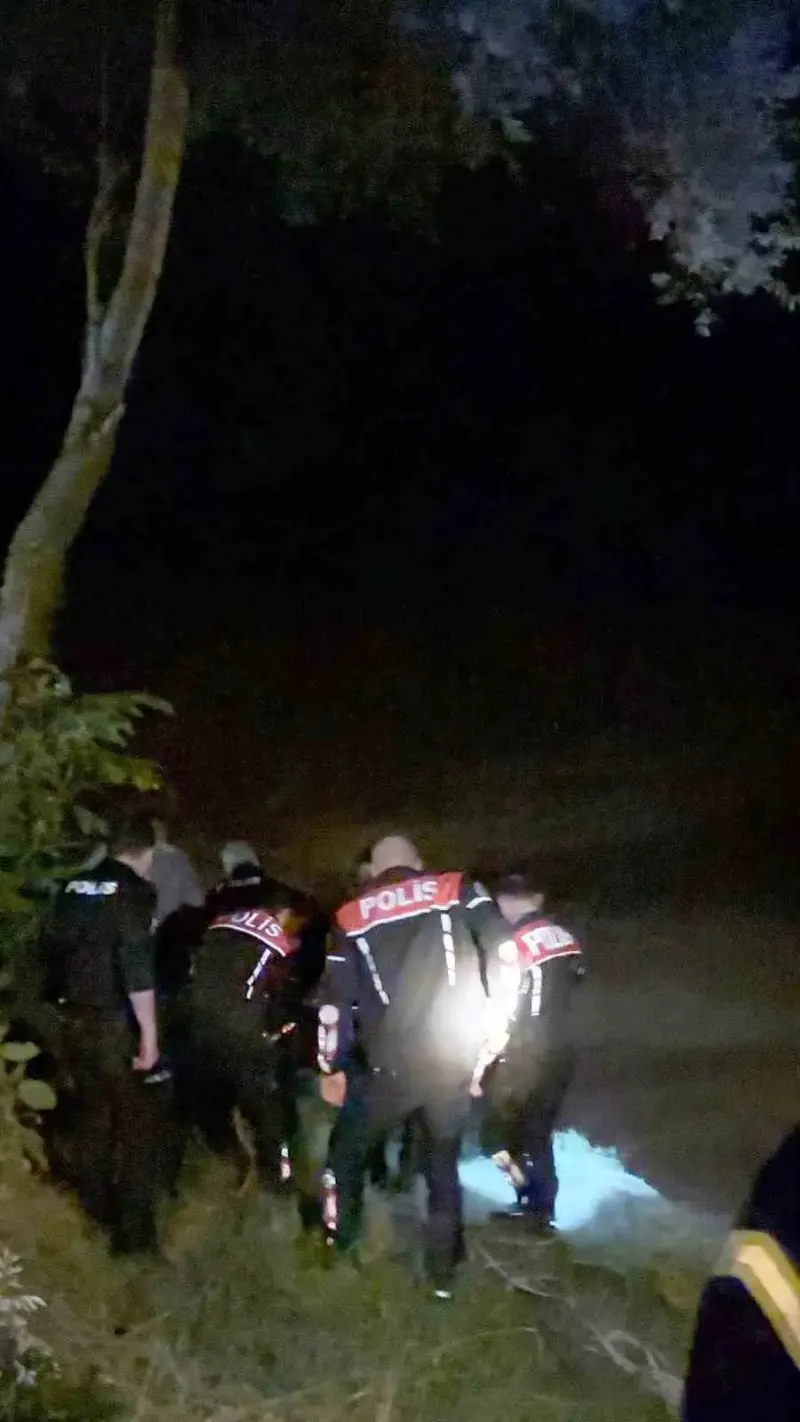 Bartın Irmağı'na Atlayan Şahıs Ekipler Tarafından Kurtarıldı