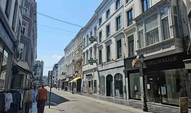Belçika 44 dereceyi gördü