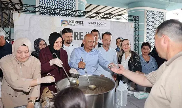 Körfez'de 4 bin kişilik aşure ikramı