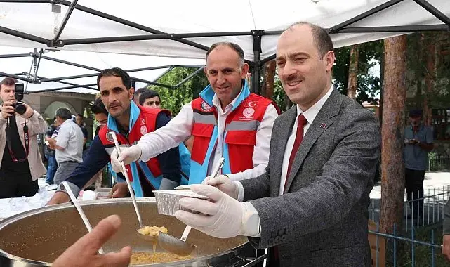 Oltu'da aşure coşkusu