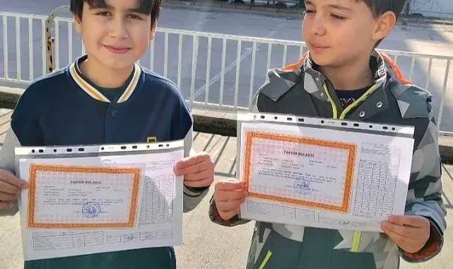 Ayser Çalık'taki saldırıda hayatını kaybeden öğrencilerin yarım kalan karneleri yürek burktu