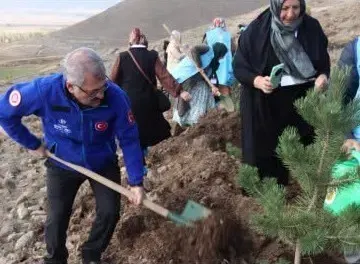 Erzurum Pasinler'de DİTİB Hatıra Ormanı Dualarla Kuruldu