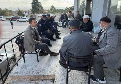 Bayburt'taki İlçelerde Kaymakamlar Halkın Taleplerini Dinledi