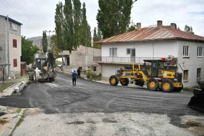 Kayseri Büyükşehir Belediyesinden Sarız İlçesinde Yol Yatırımı