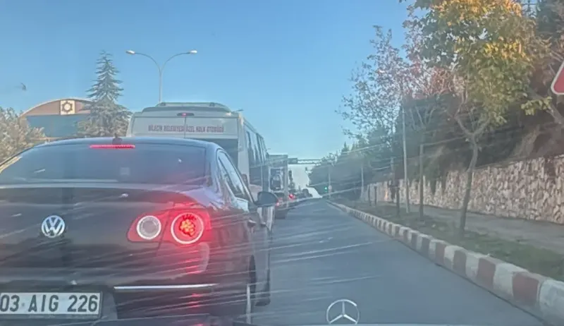 Bilecik Sanayi Rampalarındaki Trafik Işıkları Sürücüleri İsyan Ettirdi
