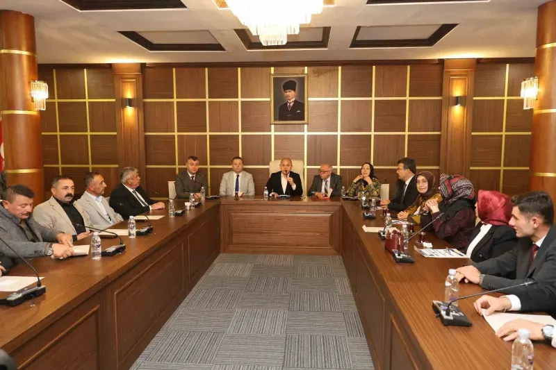 Kırıkkale Belediye Başkanı Önal Muhtarlarla Buluştu