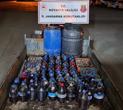 Kütahya'da Jandarmadan Kaçak İçki Operasyonu