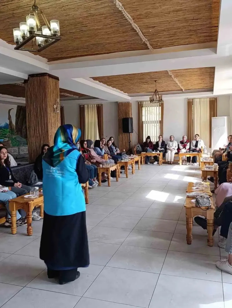 Şırnak'ta Kadına Yönelik Şiddetle Mücadele İçin Mahalle Buluşması