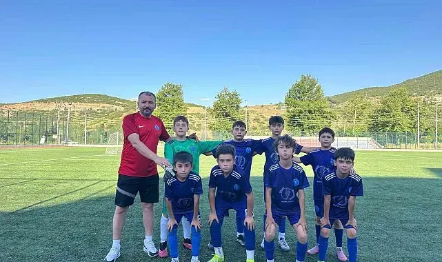 1299 Bilecikspor Kulübü, gol oldu yağdı
