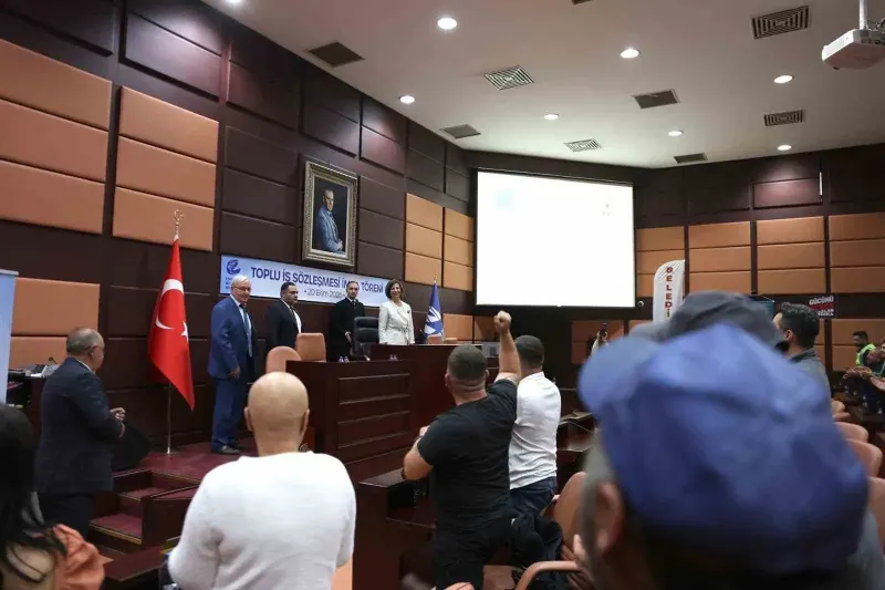 Eskişehir Büyükşehir Belediyesi Ve ESKİ Çalışanlarına Yüzde 26 Zam