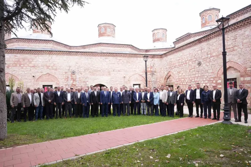 Yenişehir Belediyesinden Muhtarlar Günü Buluşması