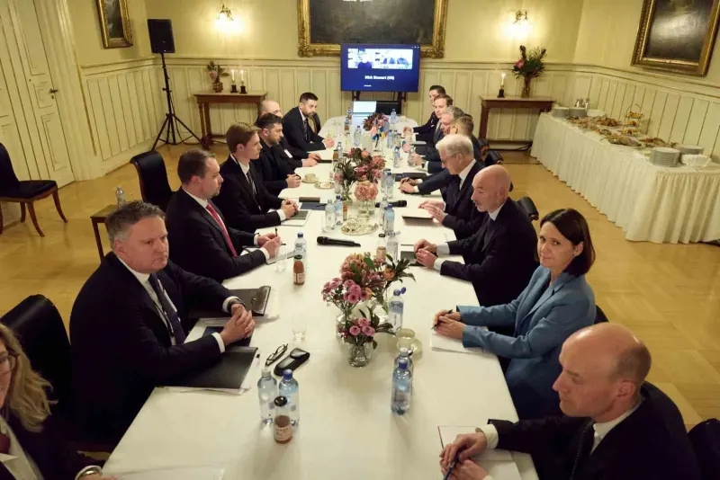 Oslo'da Kritik Ukrayna Zirvesi: Witkoff Yarın Rusya'ya Üçlü Zirve Teklifi Götürecek