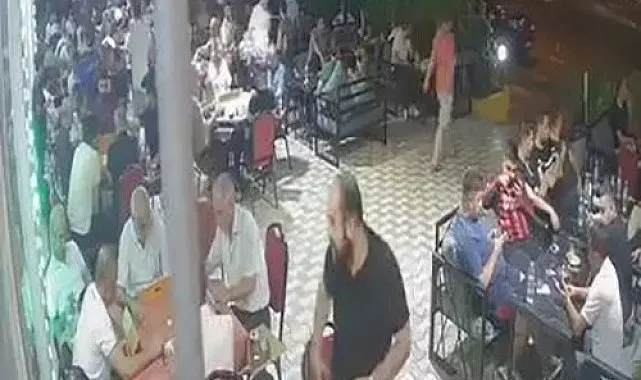 Diyarbakır'da aracın yayaya çarpma anı güvenlik kamerasına yansıdı