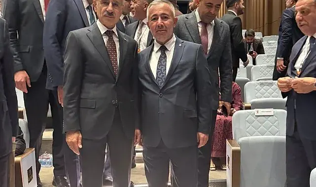 AK Parti İl Başkanı Yıldırım, Ankara'da Bakanlarla bir araya geldi