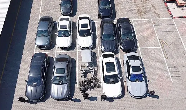 İzmir merkezli 6 ilde lüks araç operasyonu: 30 milyon liralık vurgun
