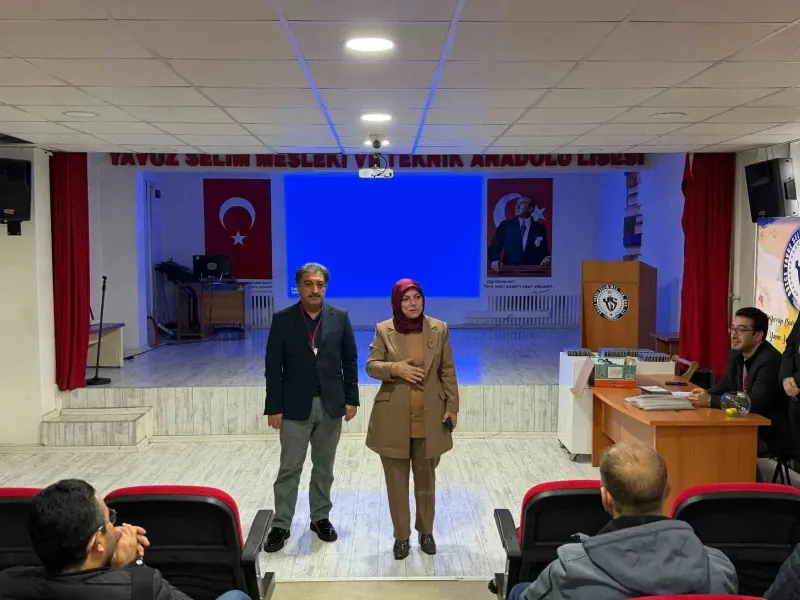 Düzce'de Sürücü Kursu Sınavları Yetkililer Tarafından İncelendi