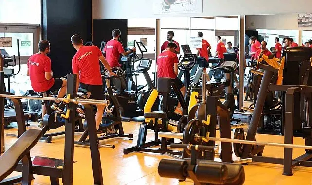 Türkiye'nin engelleri aşan milli gururu, Spor A.Ş. Tesisleri'nde kamp yaptı