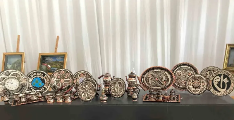 Bingöllü Kadınların Bakır İşlemeleri Mısır'da Uluslararası Fuarda Beğeniye Sunuldu