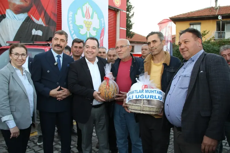 Manisa Büyükşehir Belediye Başkanı Besim Dutlulu Kula'da Ziyaretlerde Bulundu