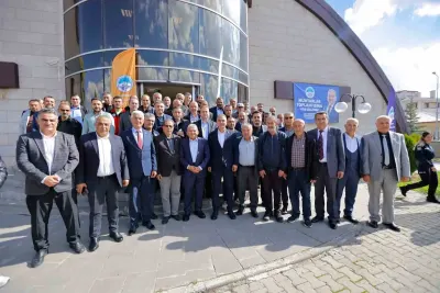 Kayseri Büyükşehir Belediye Başkanı Büyükkılıç Sarız Ve Pınarbaşı Muhtarlarıyla Buluştu