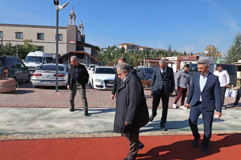 Talas Belediyesi Yamaç Paraşütü İniş Alanı İçin Yeni Tartan Pist Çalışmasını Tamamladı