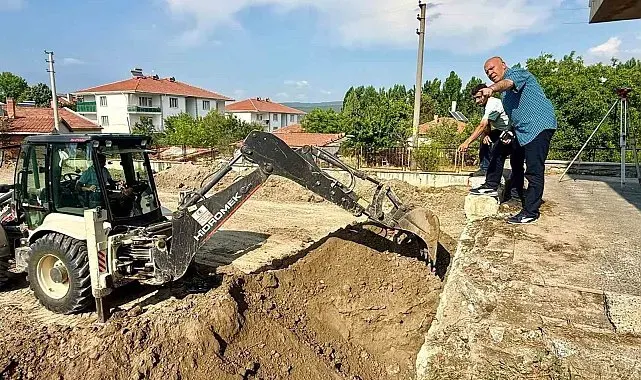Hisarcık'ta Halk Ekmek Fabrikası için ilk kazma vuruldu