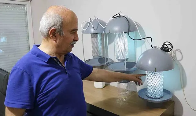 Domates güvesi, mantar sineği ve elma iç kurduna ışık tuzağı