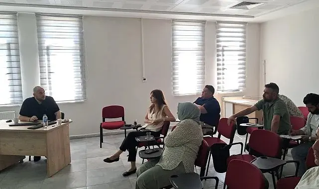 Acil servis personeline veri giriş eğitimi