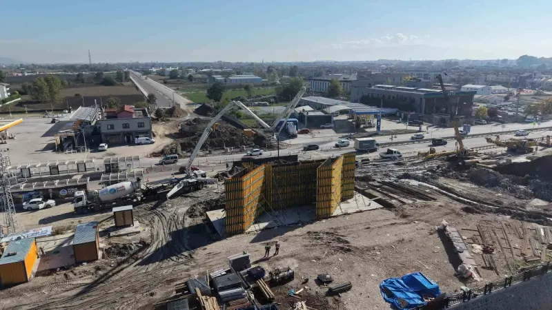 Sakarya Yenikent Ulaşımına Alternatif Kuzey Köprüsü İnşaatında İlk Beton Döküldü