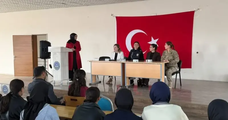 Patnos Devlet Hastanesi Kariyer Günleri Etkinliğinde Öğrencilerle Buluştu